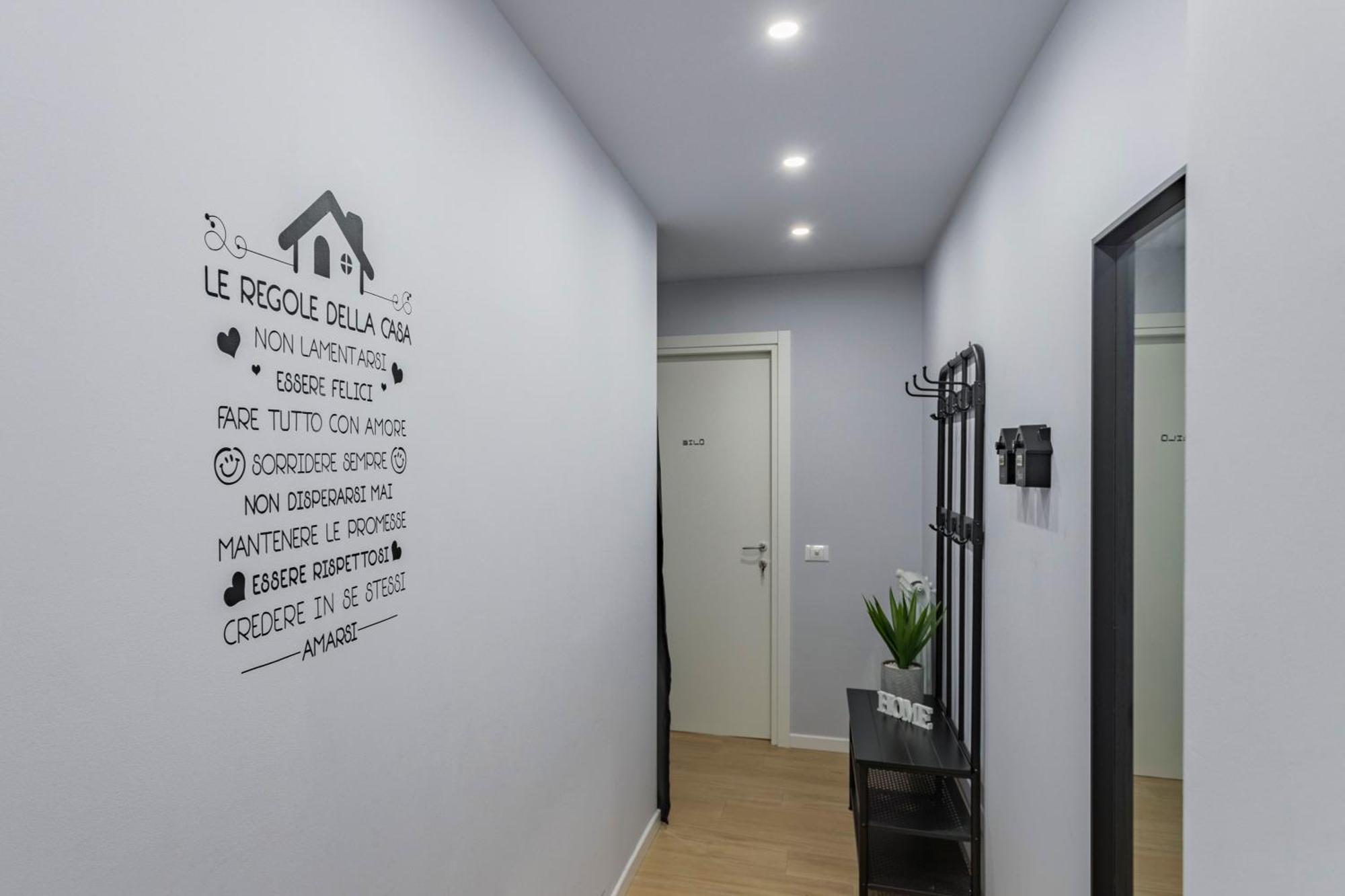 Casa Monti - Pavia City - By Host4U Buitenkant foto